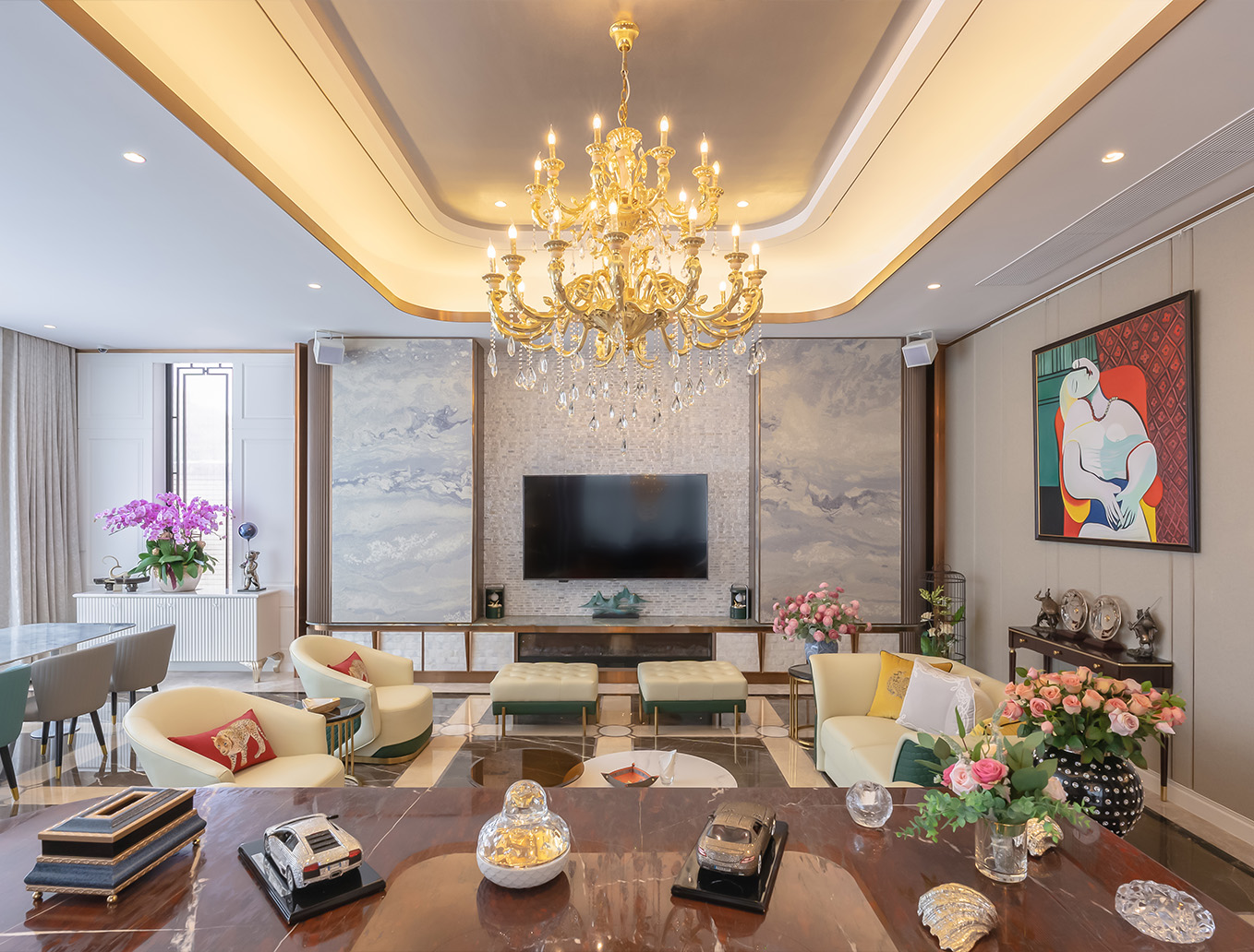 Royal Oaks interior design project Right horizontal image